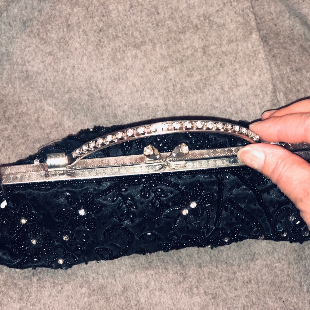Purse - Picture 4 of 5